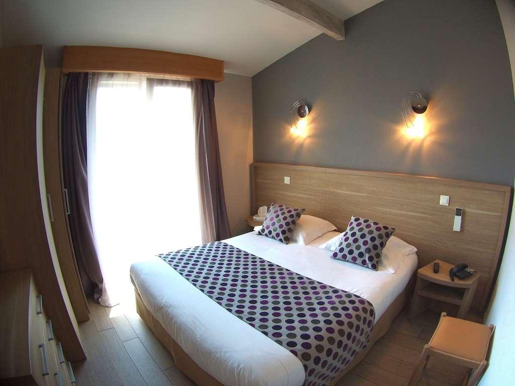 Logis Atoll * Fréjus